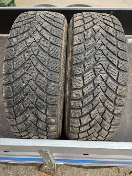 215/65R16 Haida HD617